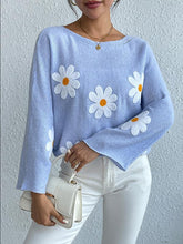 Lockerer Pullover mit bestickten Blumen und Fledermausärmeln